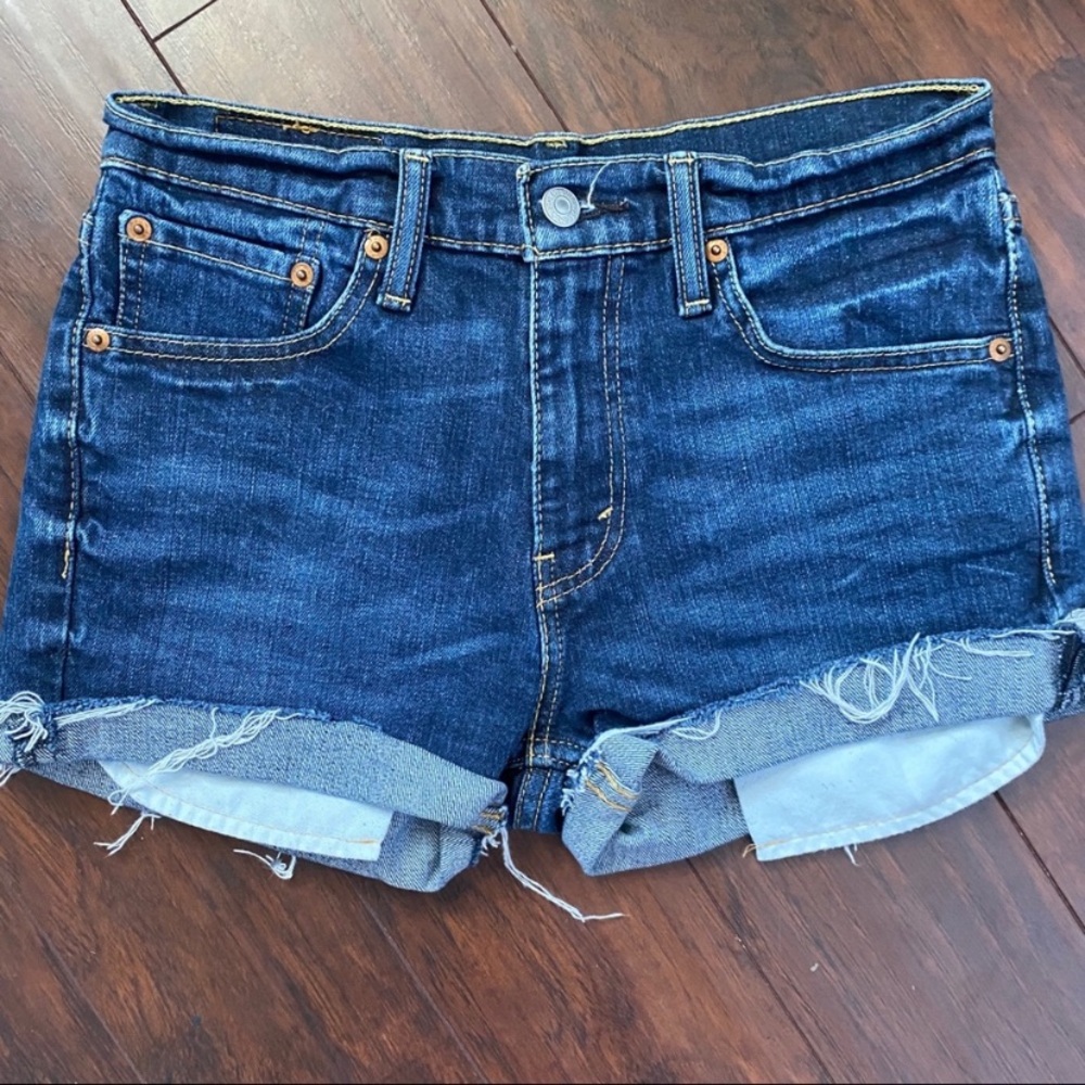 High Waist Levi’s 511 Denim Cut off Shorts sz 29